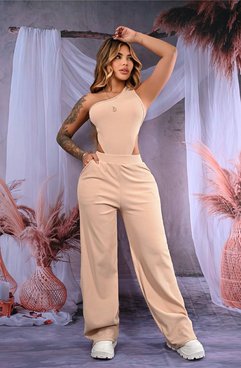 gid://shopify/MediaImage/24692641136734